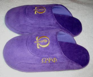 Omega_Scuff_Slippers.jpg
